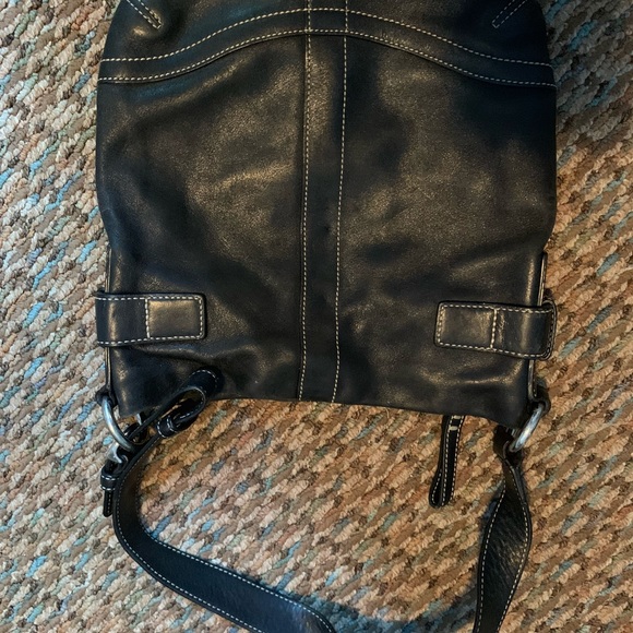 Black coach purse - Picture 3 of 3